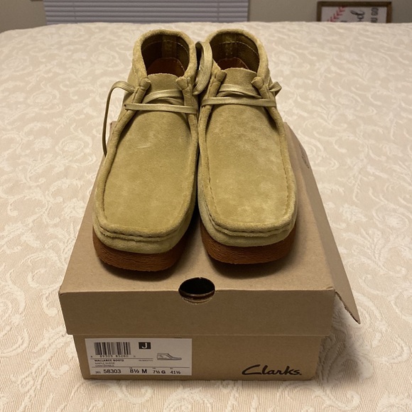 Clark’s Wallabee Boot Maple Suede size 8.5 - Picture 2 of 4